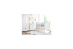 Białe meble do pokoju dziecięcego - postaw na ponadczasową klasykę